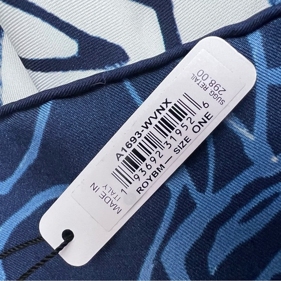 Lafayette 148 silk scarf $298 - Picture 3 of 6